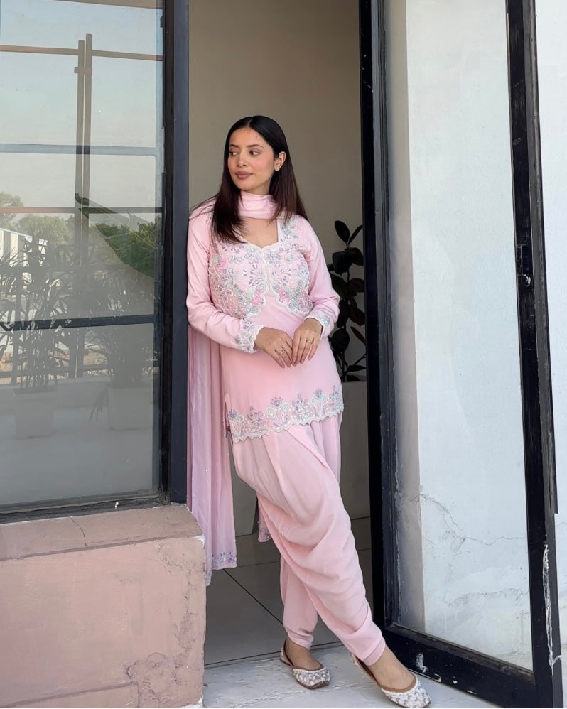 Pink Embroidered Suit with Dupatta – Elegant 3-Piece Ethnic Set for Women
